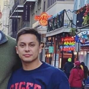 Meet your Posher, Andres